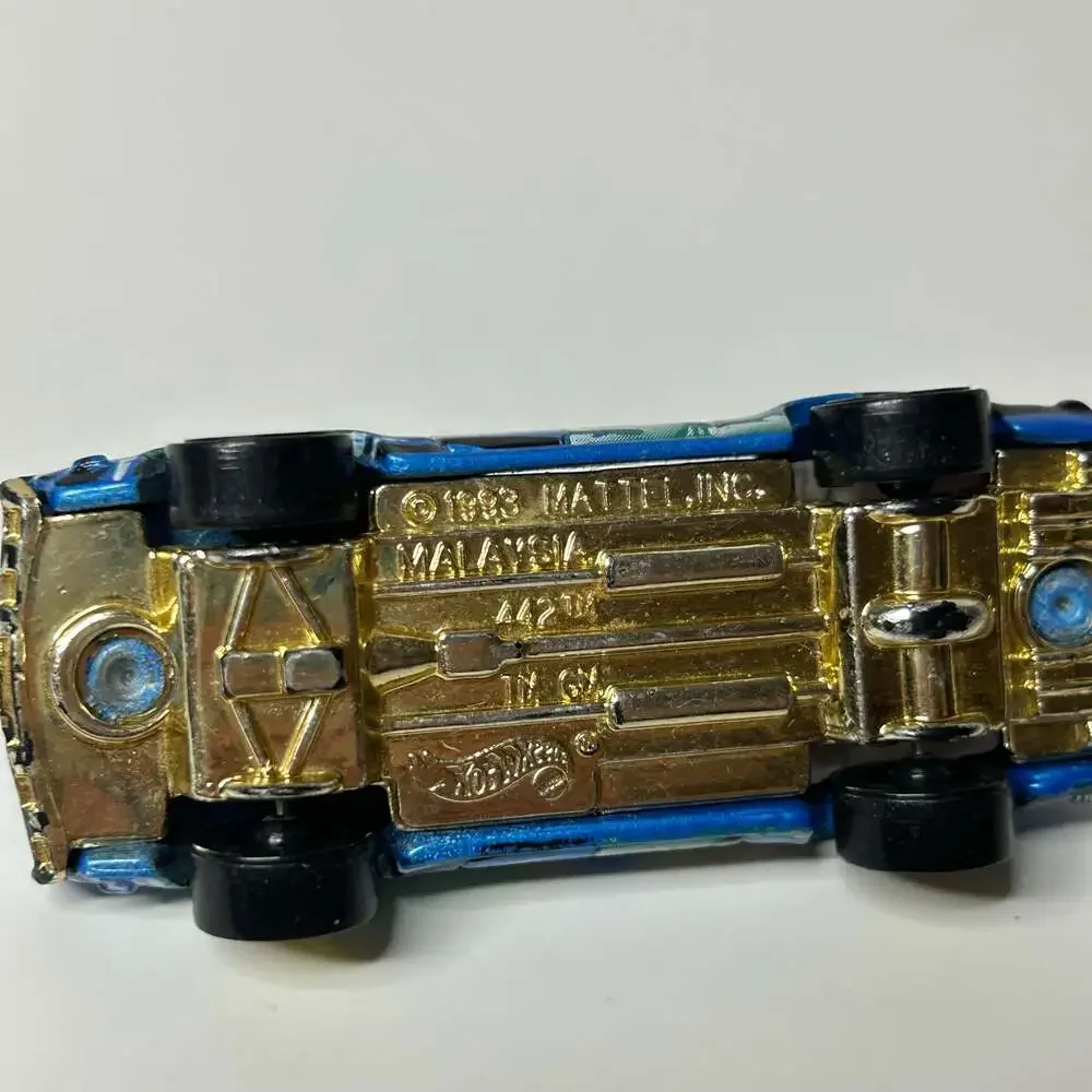 Hot Wheels Anime Series 5/5 Olds Oldsmobile 442 W-30 Blue Die-Cast Car